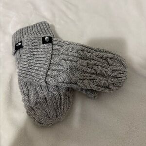Northface girl mittens